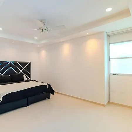 Encanto Mansion - 6br Luxury Near Walled Cartagena