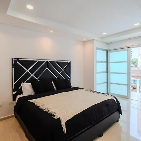 Encanto Mansion - 6br Luxury Near Walled *