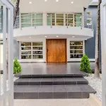 Encanto Mansion - 6Br Luxury Villa Near Walled City